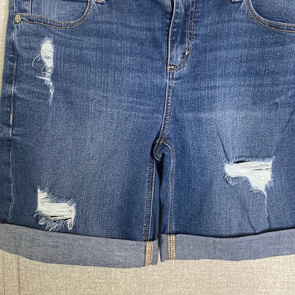 Seven 7 Rolled Hem Distressed 8